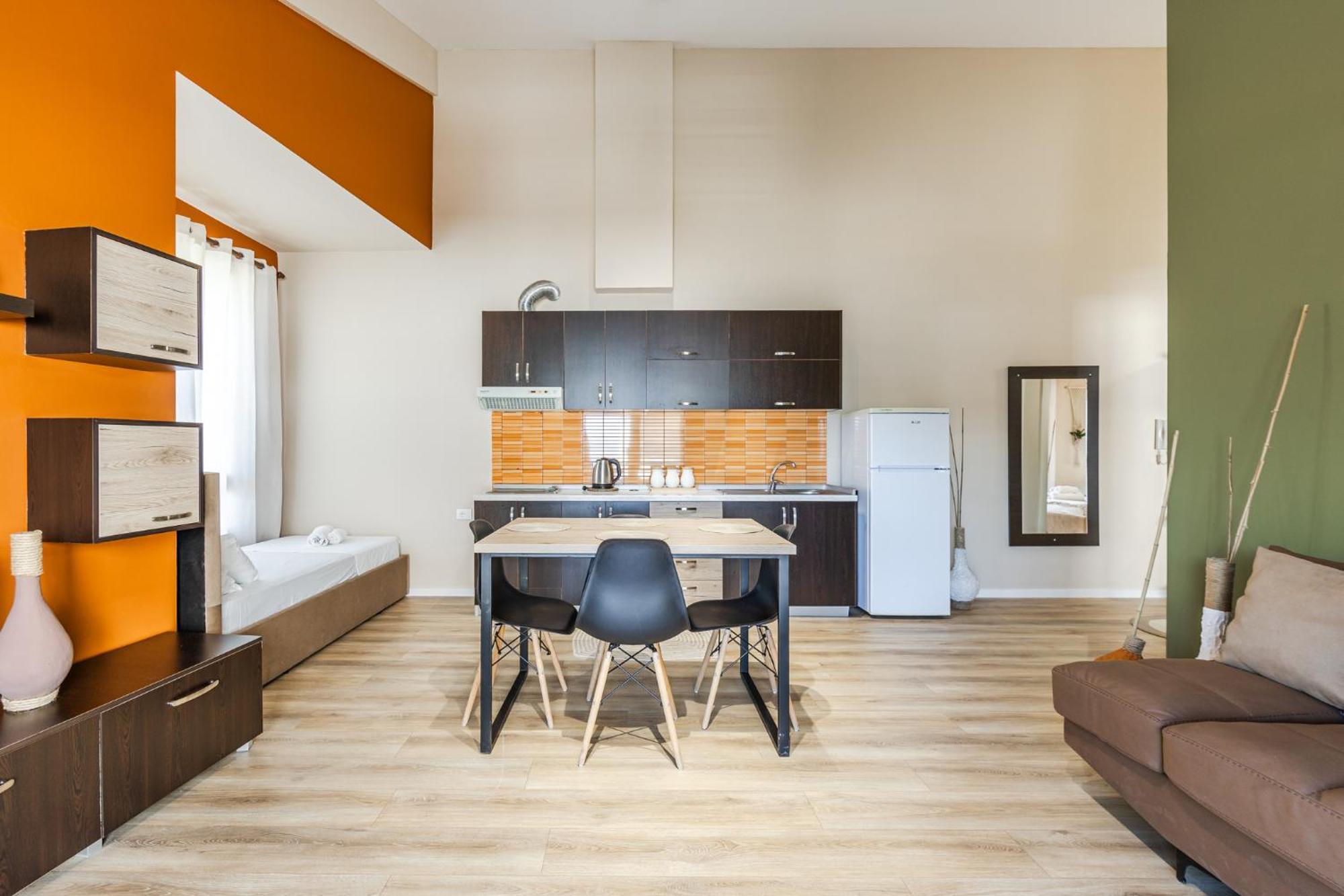 Melon Apartments Вльора Екстер'єр фото